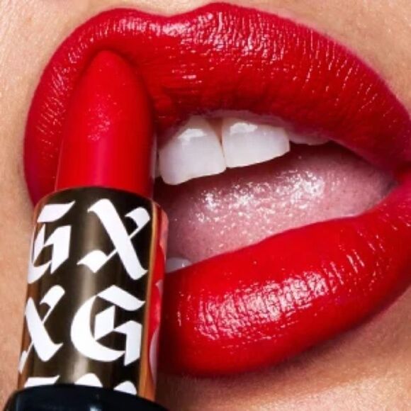 GXVE ANAHEIM SHINE HIGH-PERFORMANCE SATIN LIPSTICK BY Gwen stefani brand new - Picture 5 of 15